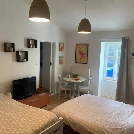 Au Calme En Gatine Deux-sevrienne Vouhe (Deux-Sevres)