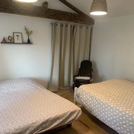 Au Calme En Gatine Deux-sevrienne Апартаменты