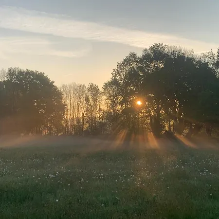 Апартаменты Au Calme En Gatine Deux-sevrienne