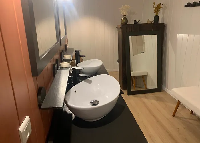 Au Calme En Gatine Deux-sevrienne *