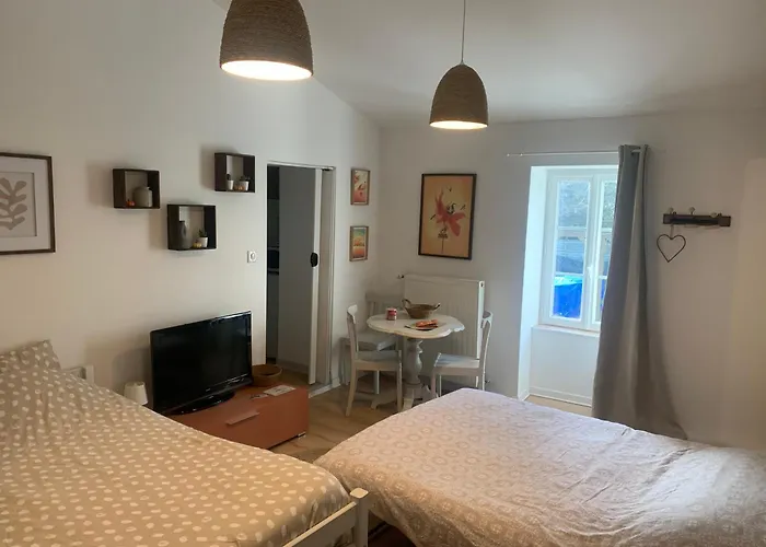 Au Calme En Gatine Deux-sevrienne Vouhe (Deux-Sevres)